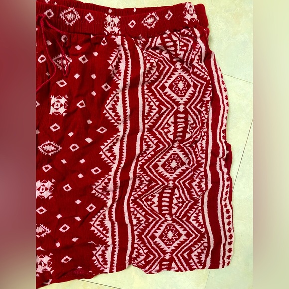 Xhilaration-Women’s Patterned Beaded/Tassel Tie Short W/Elastic-LARGE - Picture 3 of 4